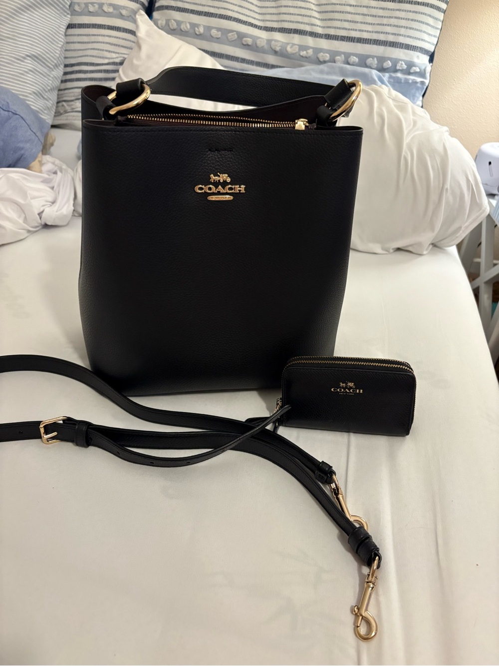 Coach Black Pebbled Leather Bucket Shoulder Bag with Gold Hardware and Card Case